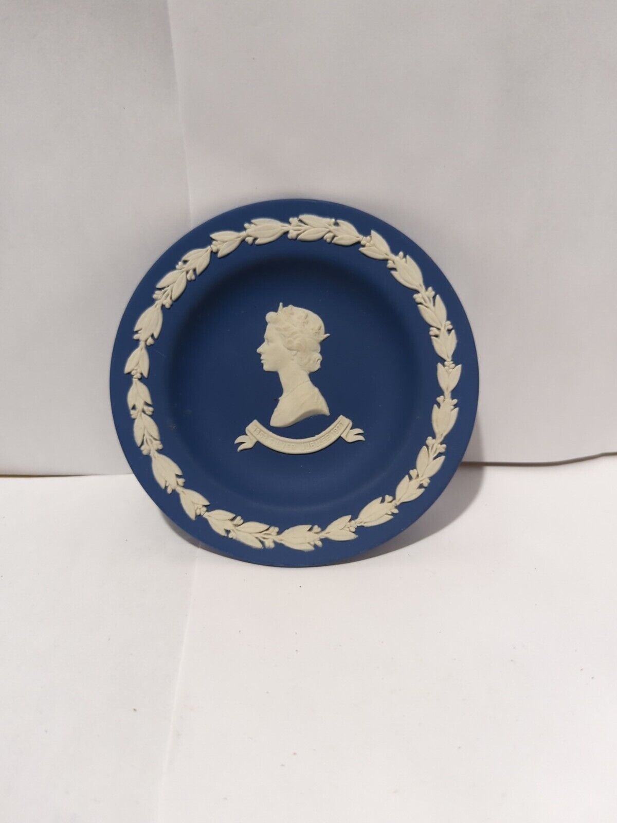 Wedgwood Jasperware portland blue trinket dish 1977 Queen Elizabeth II Jubilee
