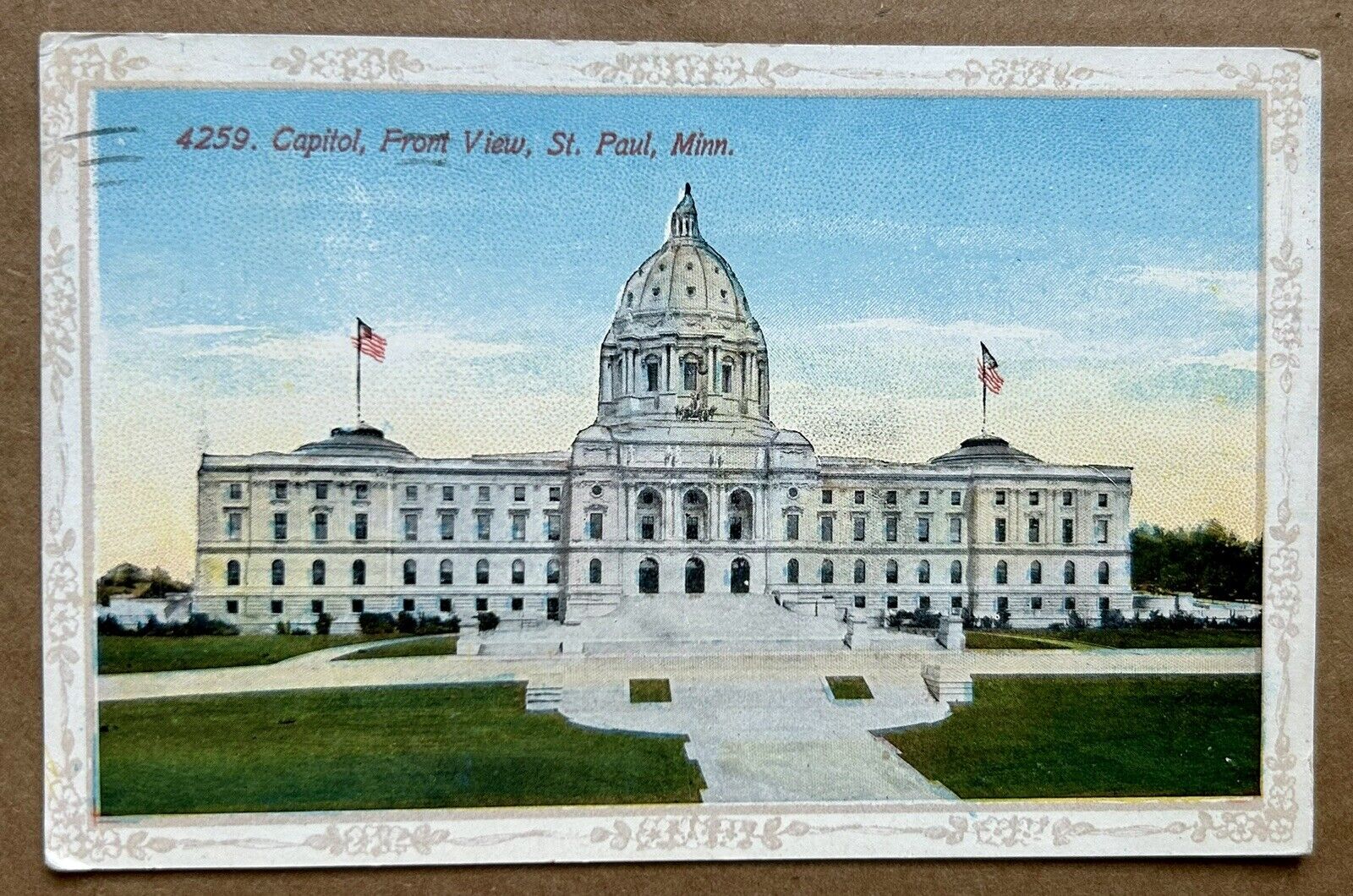 St. Paul Minnesota Capitol building postcard. Front View. MN. 1915