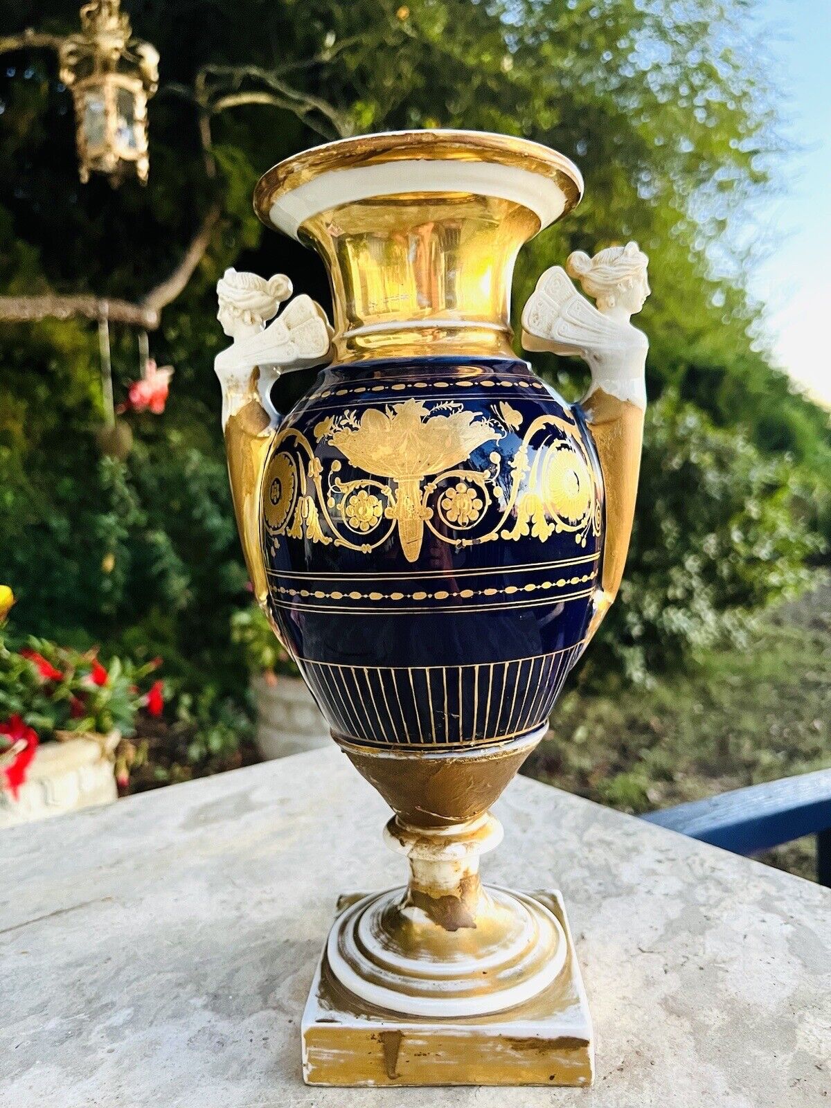 Antique 19. Century French Empire Vase Hand painted 