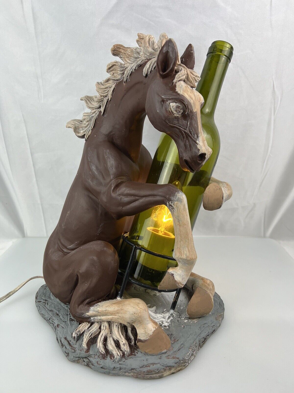 12” Tall Resin Old Drunk Horse Hugging A Glass Tequila Bottle Table Lamp