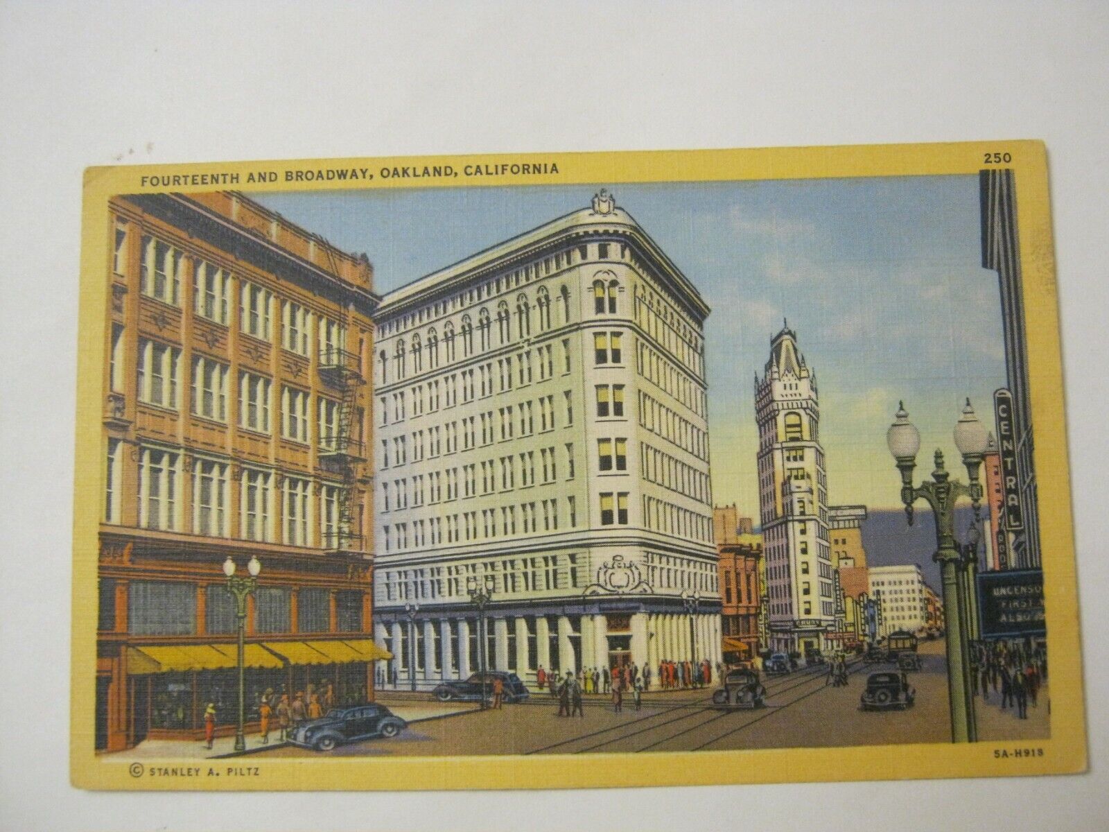 Fourteenth And Broadway, Oakland, California, Post Card, #250 (024-2)