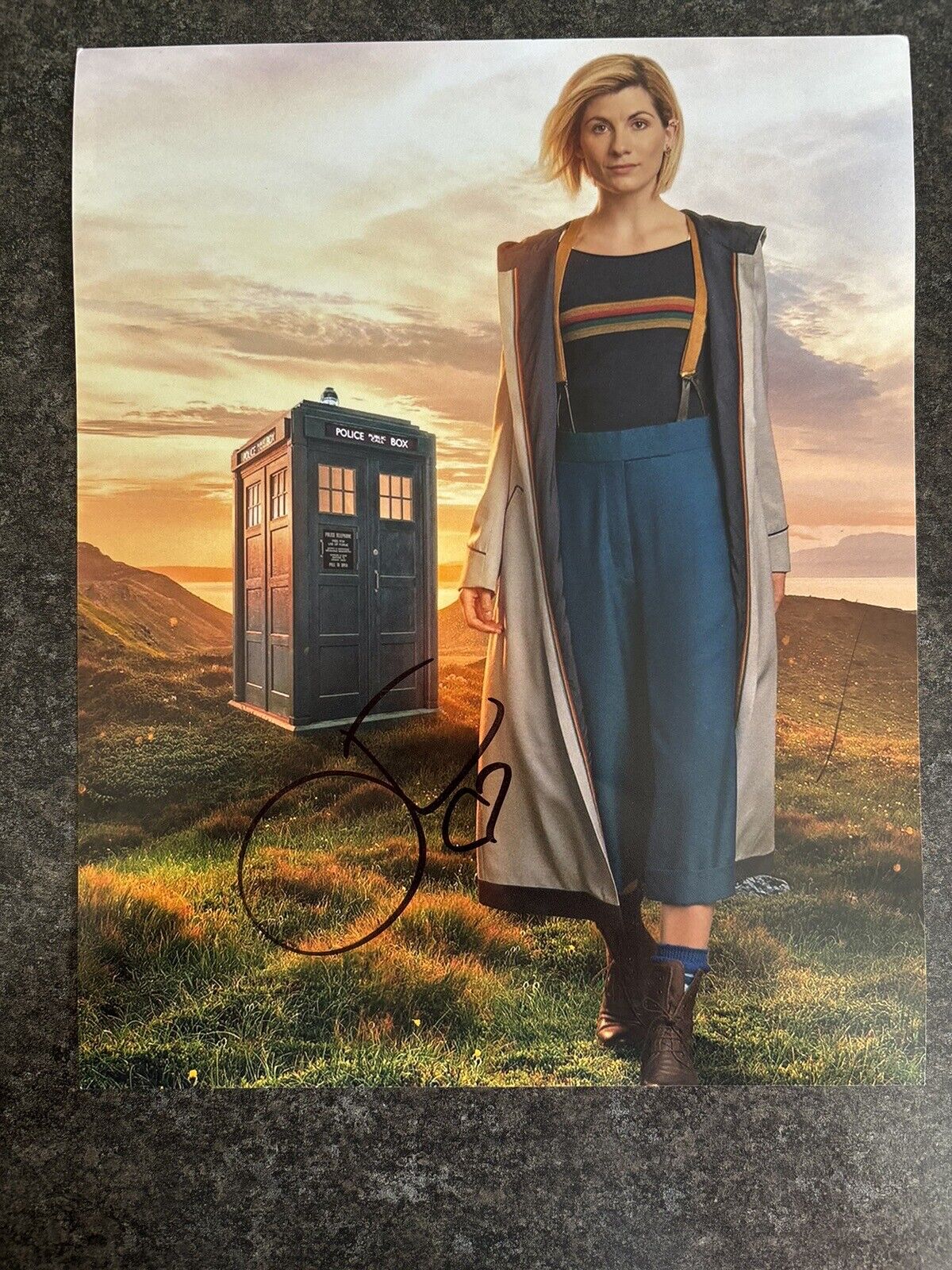 Hand Signed Jodie Whitaker 10x8 Doctor Who Photo With COA