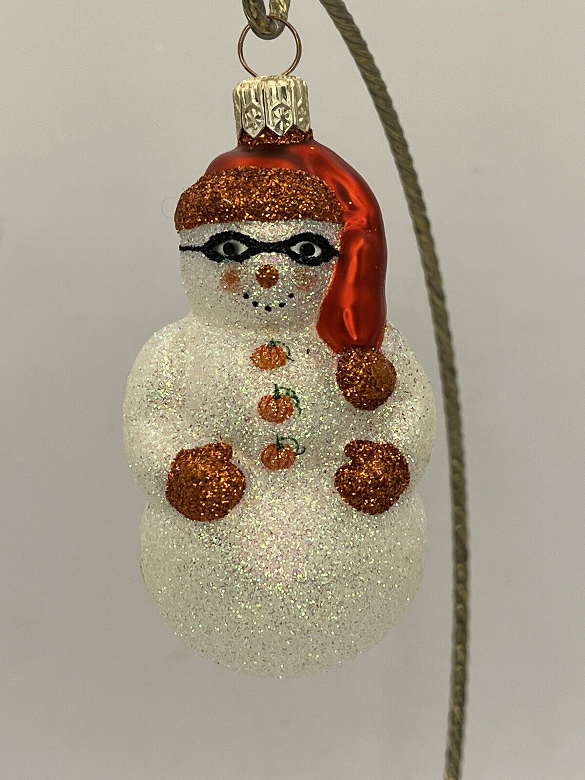 Patricia Breen Halloween Snowman Mask Ornament“Incognito” Glitter 2001 #2134