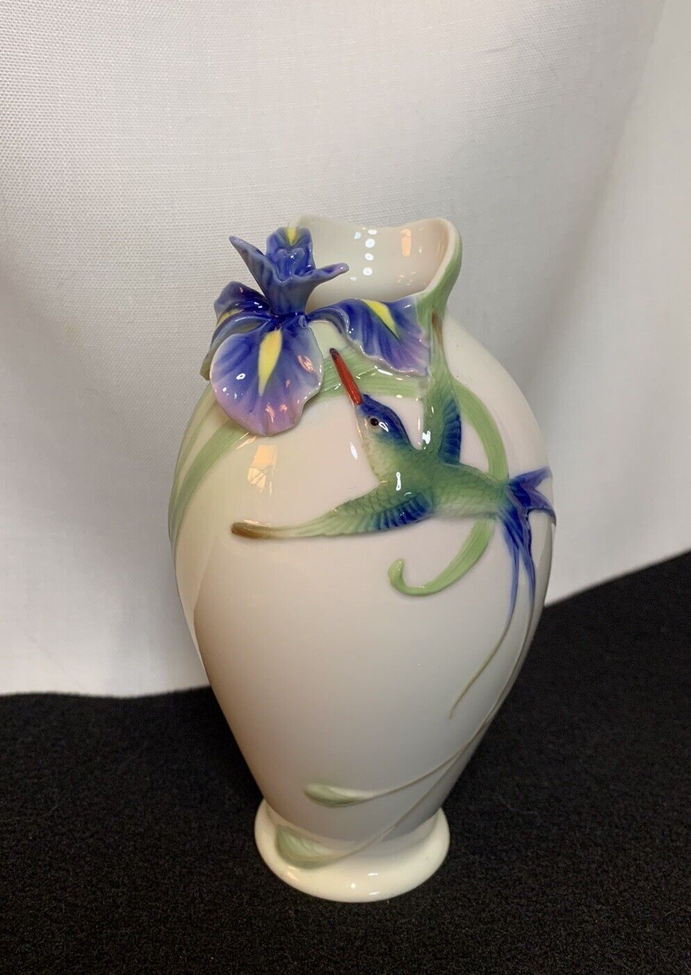 Franz Collection Porcelain Vase Long Tail Hummingbird & Iris 3-D