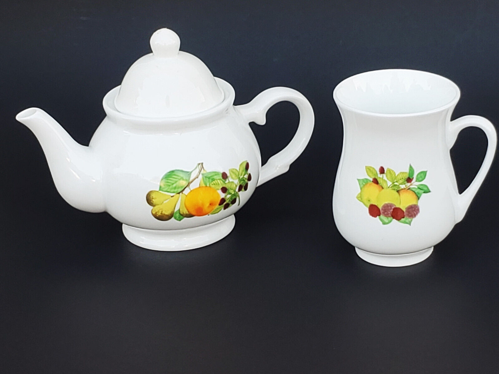Porcelian Teapot with Lid and Mug