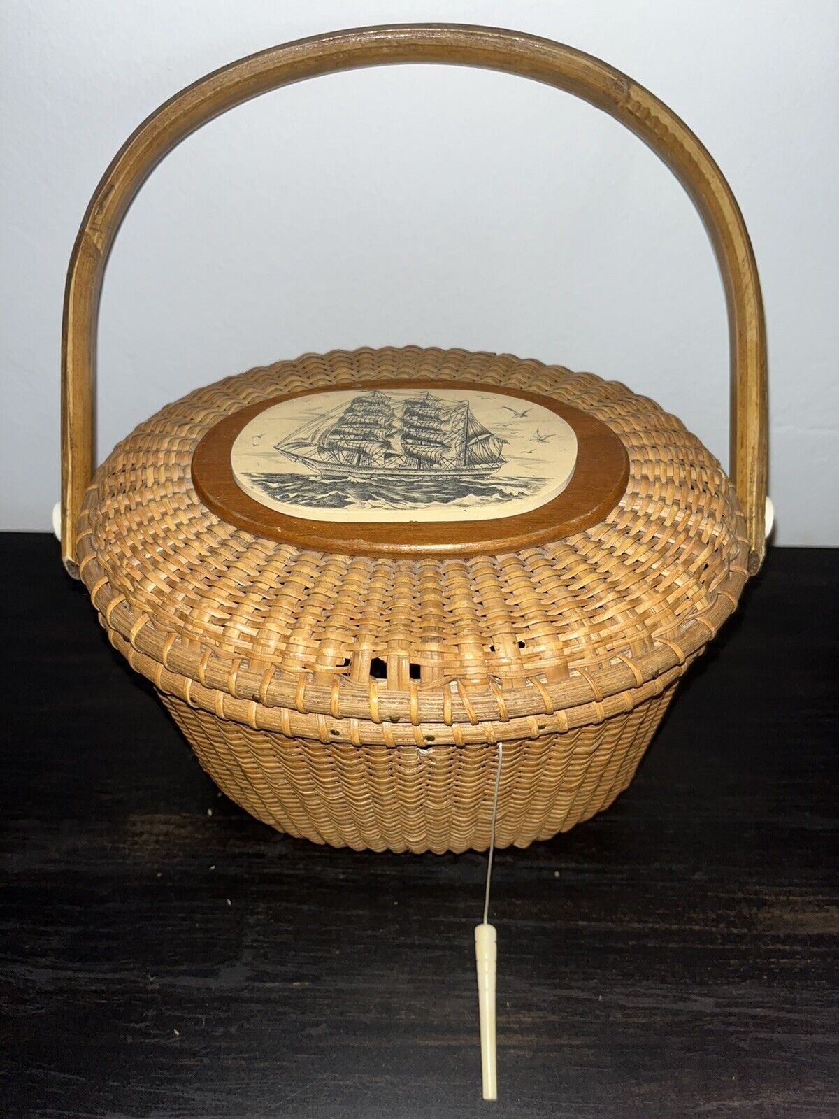 Vintage Farnum Handbag Nantucket Basket Ship Motif