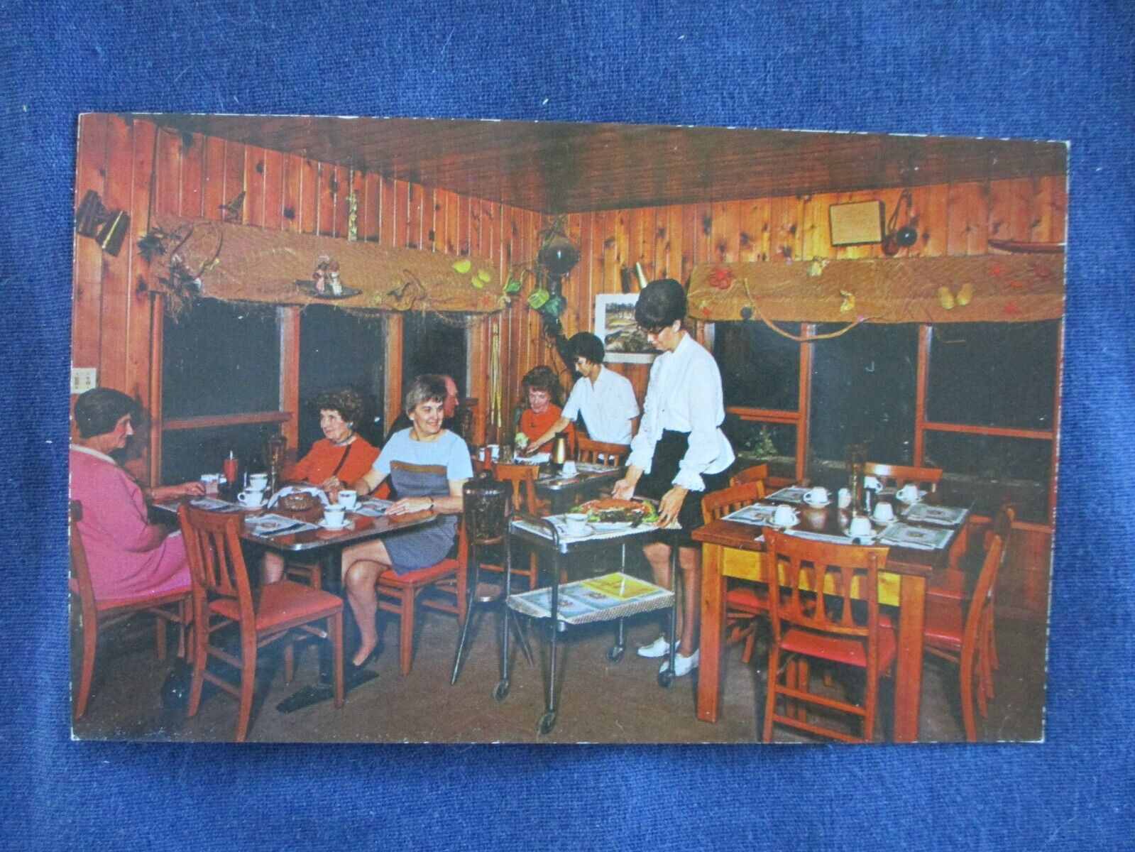 1960s Sequim Washington The 3 Crabs Restaurant Interior View Postcard