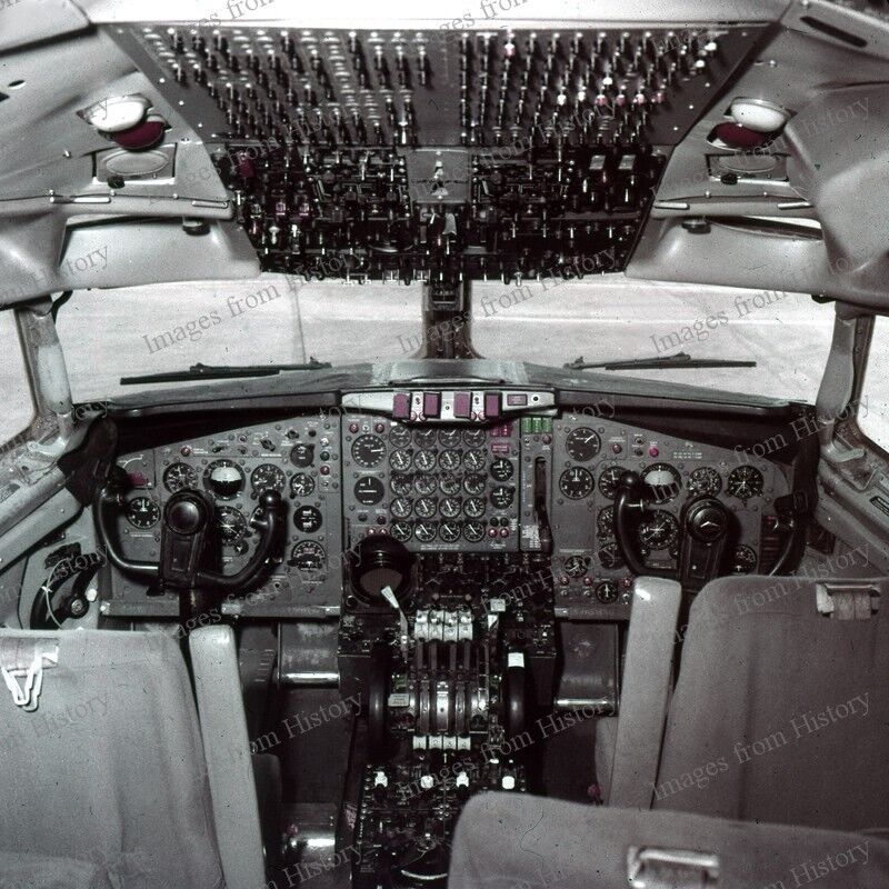 8x10 Minneapolis Saint Paul Twin Cities Int. Airport Cockpit View 1960\'s #1508