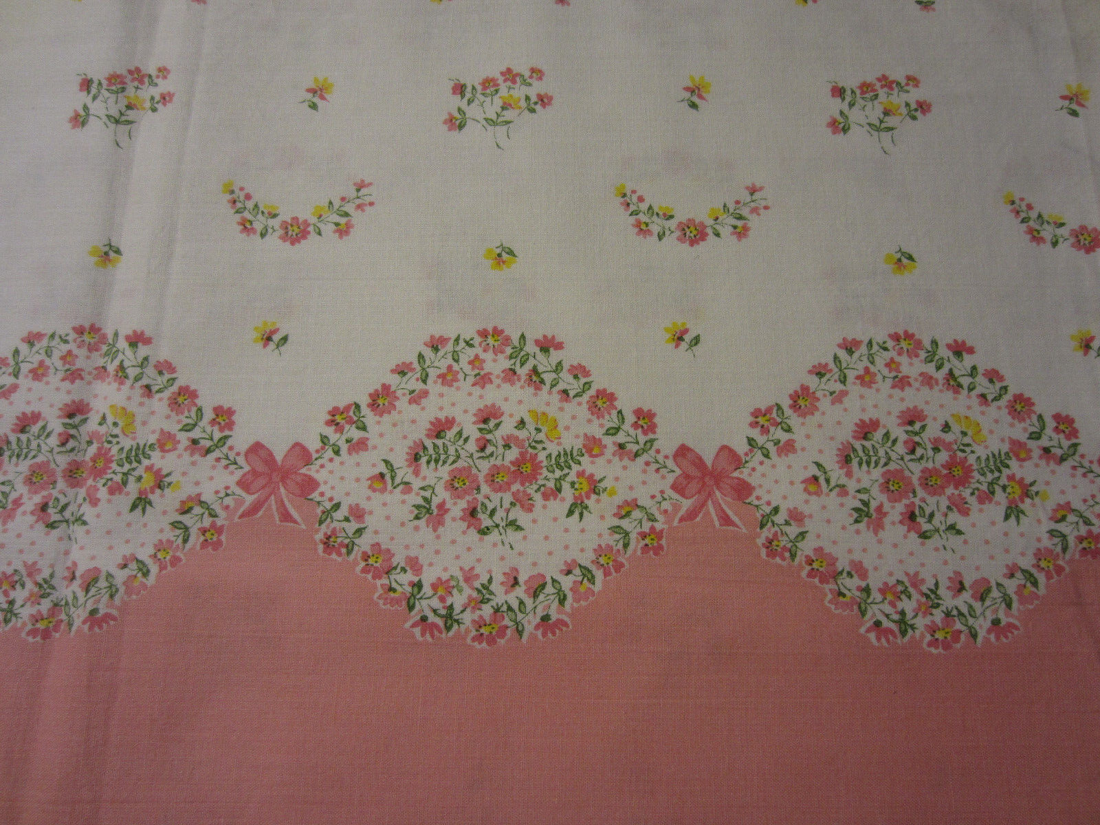 Vintage 40s 50s Pink Yellow Green Daisies Salmon Border Cotton Calico Fabric