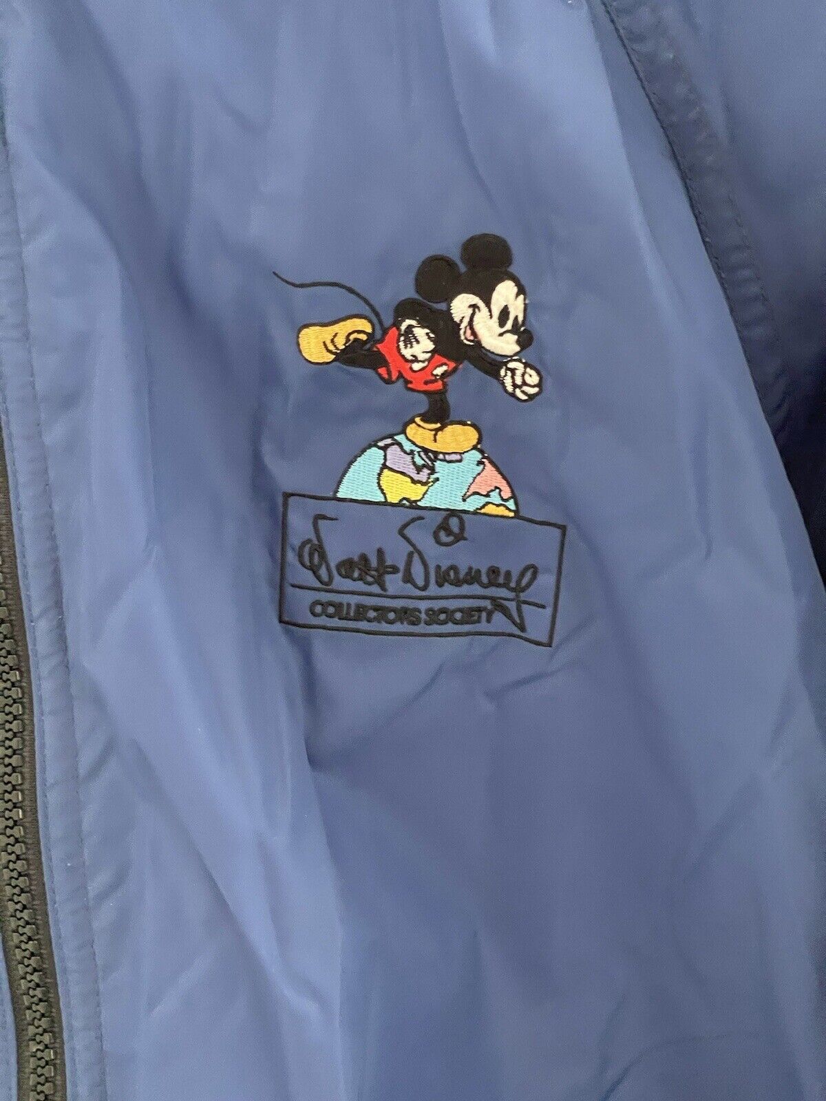 VINTAGE WALT DISNEY Mickey Mouse Collectors Society Reversible Jacket Large