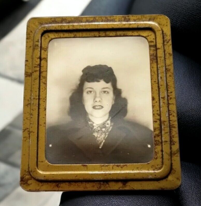 WWII Era Fun Photomatic PhotoBooth Photo Women Coat  Metal Frame 1930-1940s vtg