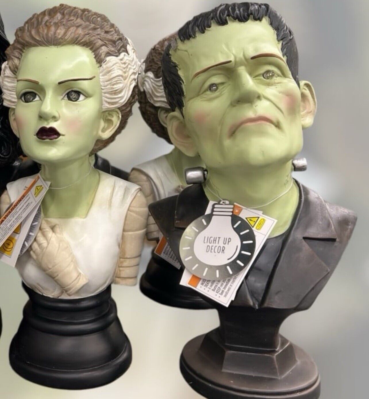 Viral HTF New Frankenstein  & Frankenstein Bride Bust Halloween Decor