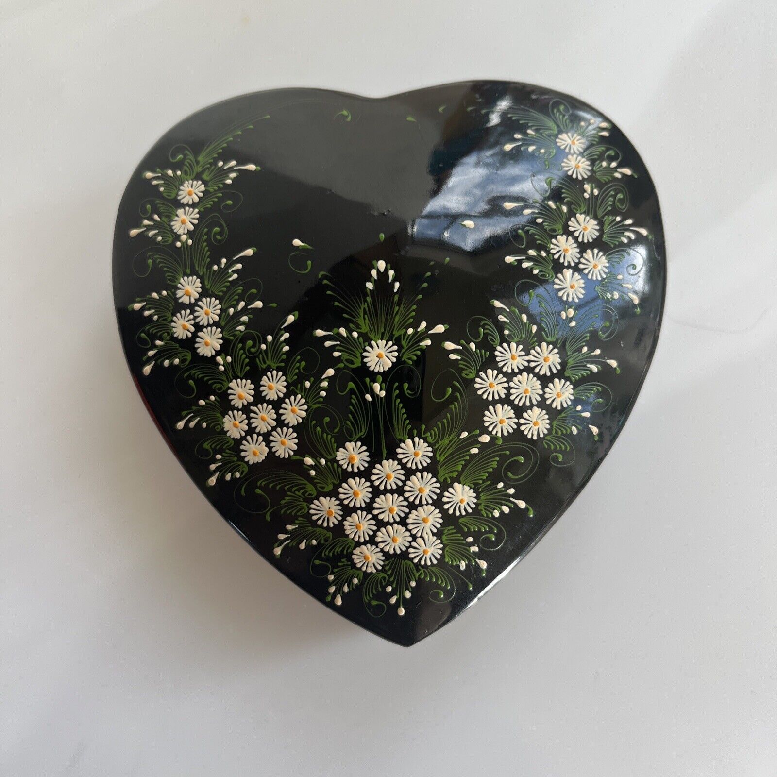 Black Yellow Heart Shape Lacquer Paper Mache Trinket Box Hand Painted flowers 3\