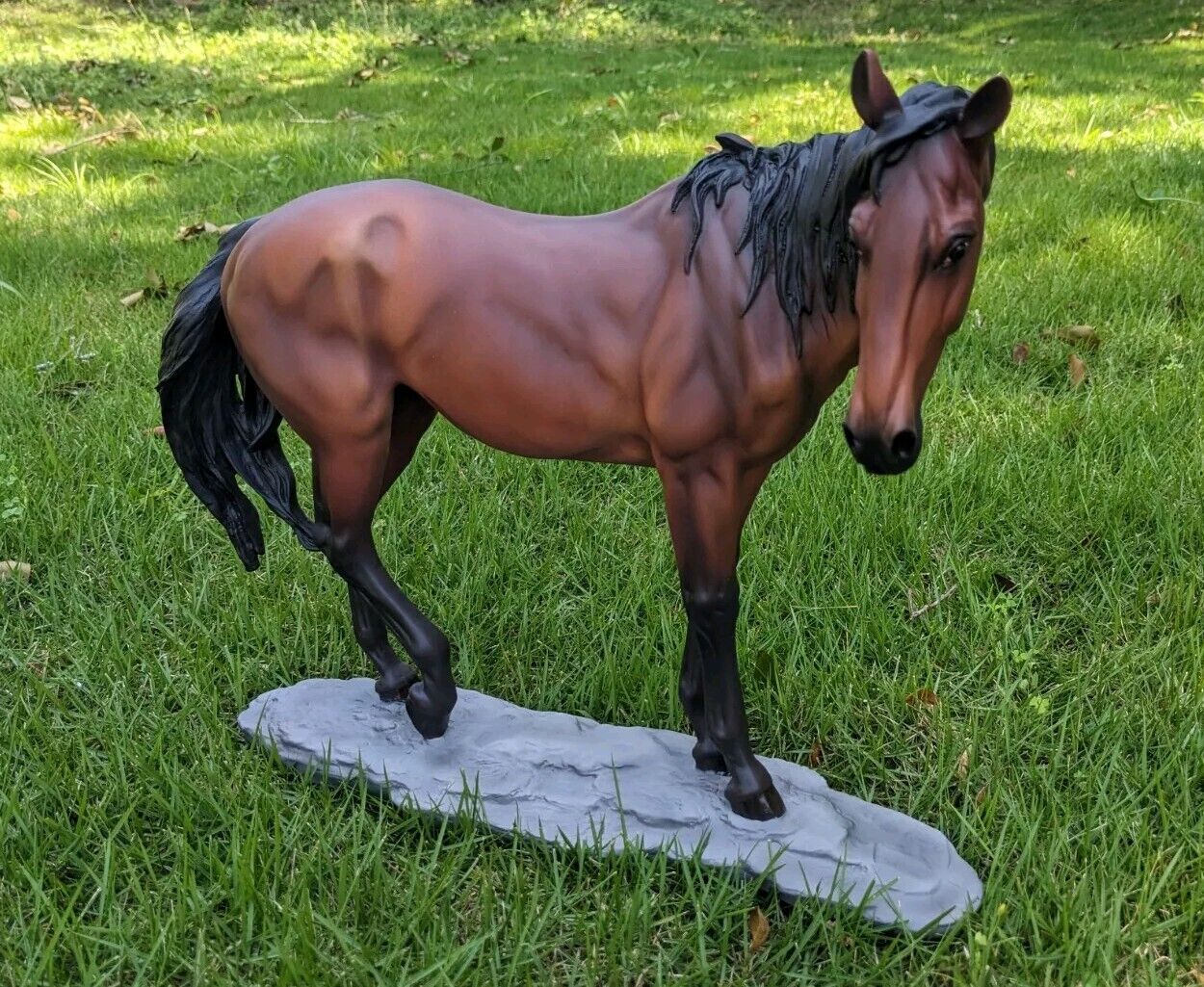 Unknown Artist Resin • CM Model Horse •  Custom Painted Bay Mare • 14\