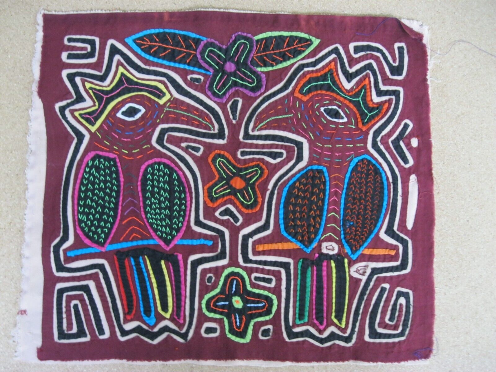 Kuna Native Hand-Stitch Panama Mola E 1354B: Cockatoo Pair Sway on a Limb