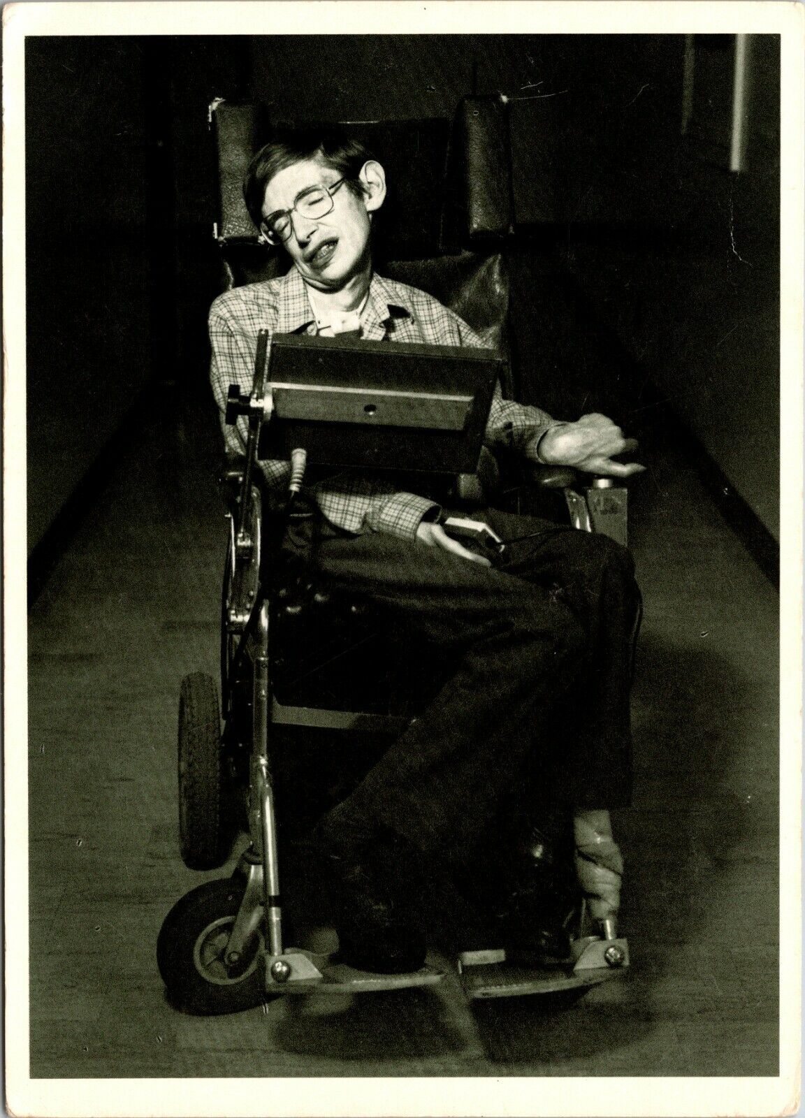 Postcard Stephen Hawking Pasadena CA c.1992 Portrait