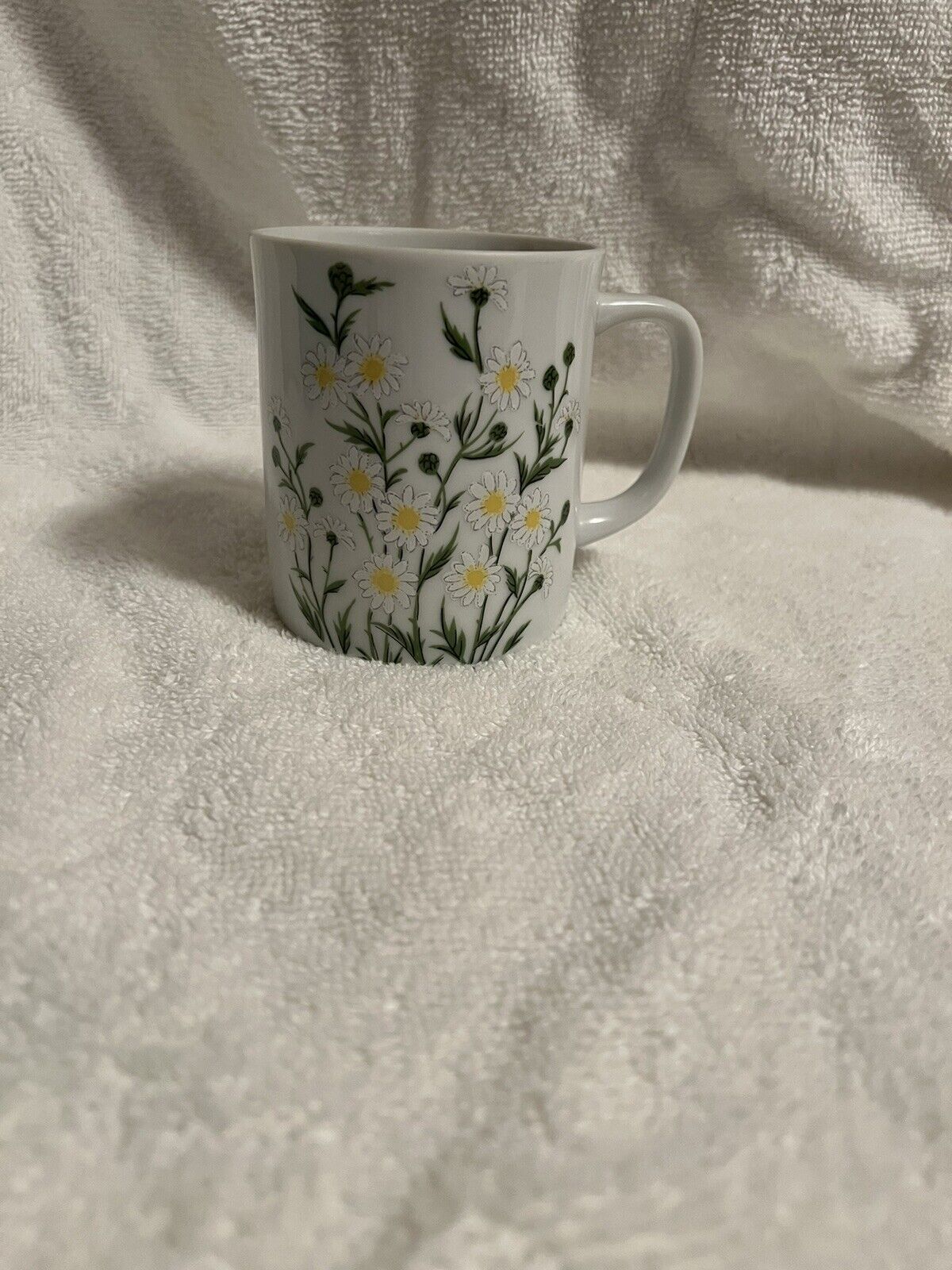 Vintage Wild Daisy Coffee Cup
