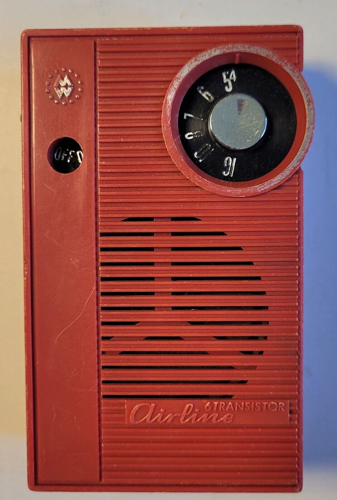 Vintage Montgomery Ward 1136B Airline 6 Transistor Radio Red - Tested Works