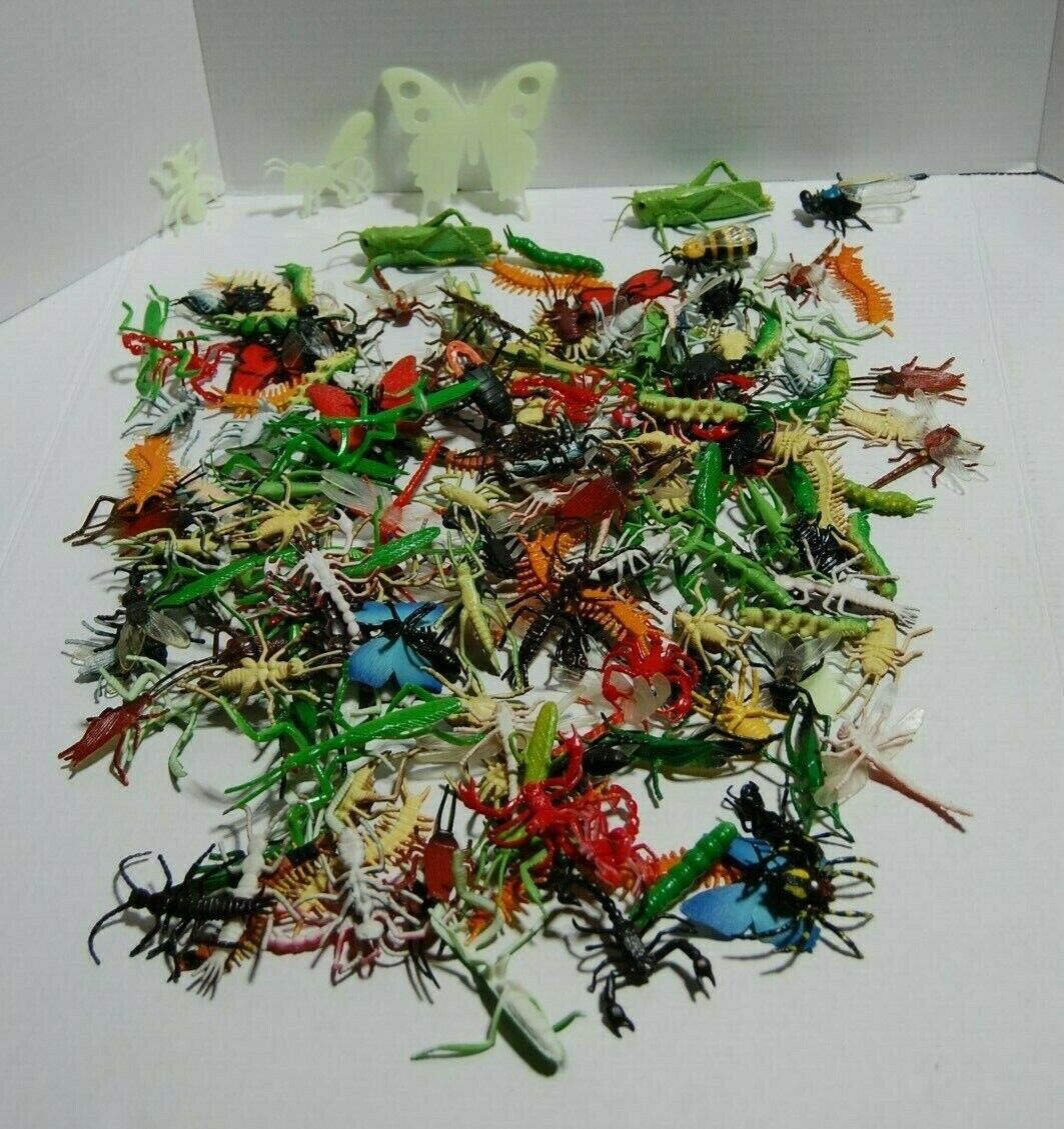 Awesome Huge Lot of over 100+ Insects Plastic and Rubber