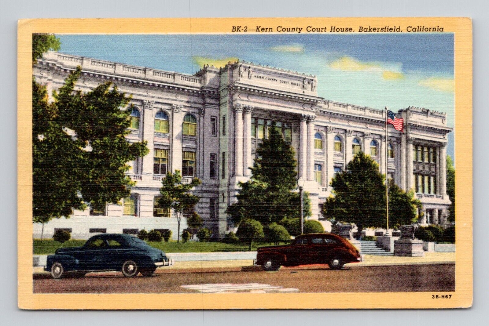 Postcard Kern County Court House Bakersfield California CA , Vintage Linen K17