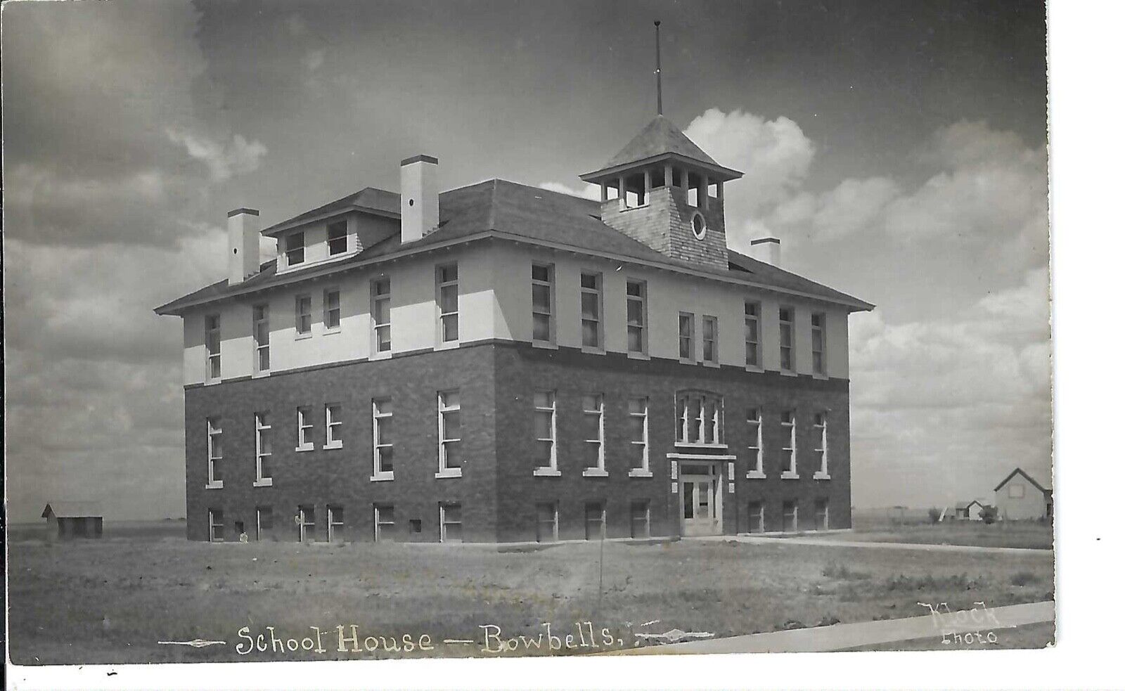 RPPC Real Photo Postcard North Dakota Bowbells School House Posted 1910