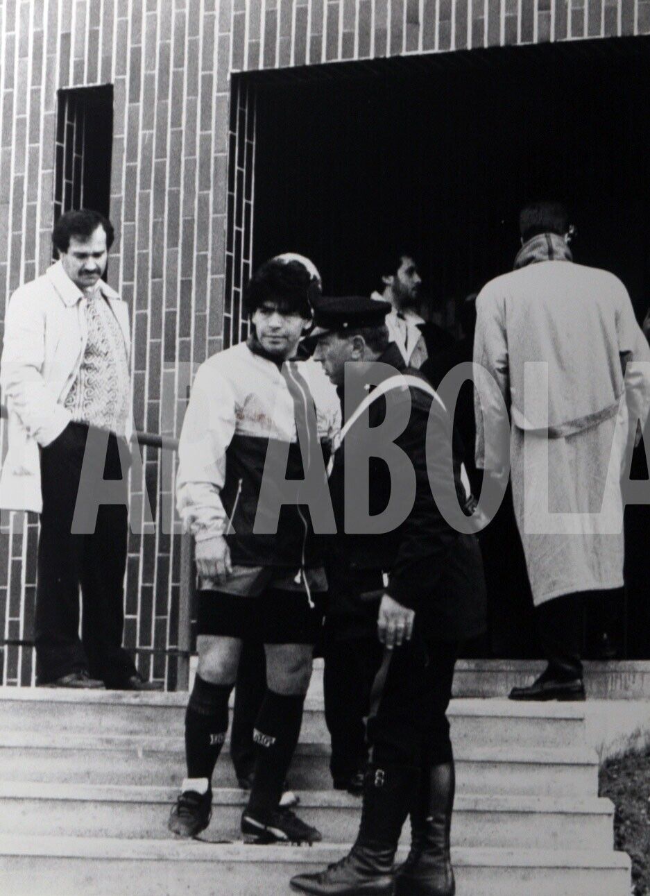 Vintage Press Photo Football, Argentina, Diego Maradona, print 9 3/8x7 1/8in