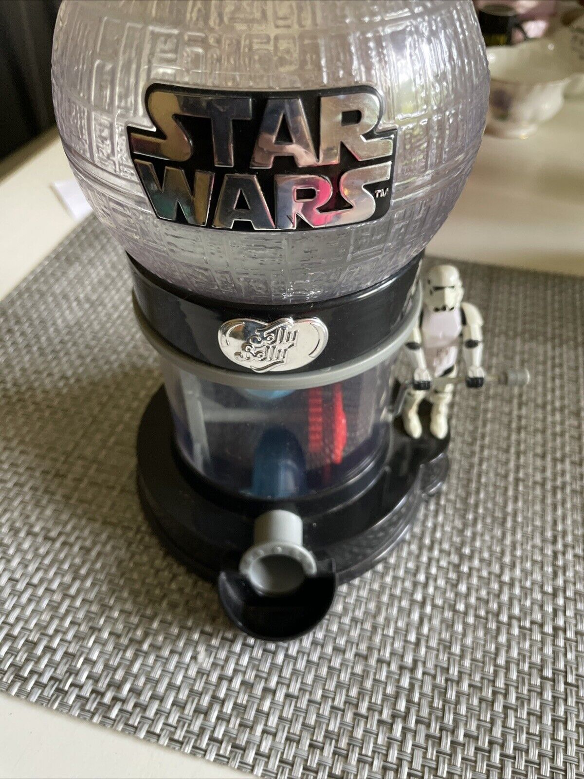 STAR WARS Jelly Belly Death Star Candy Dispenser with Stormtrooper