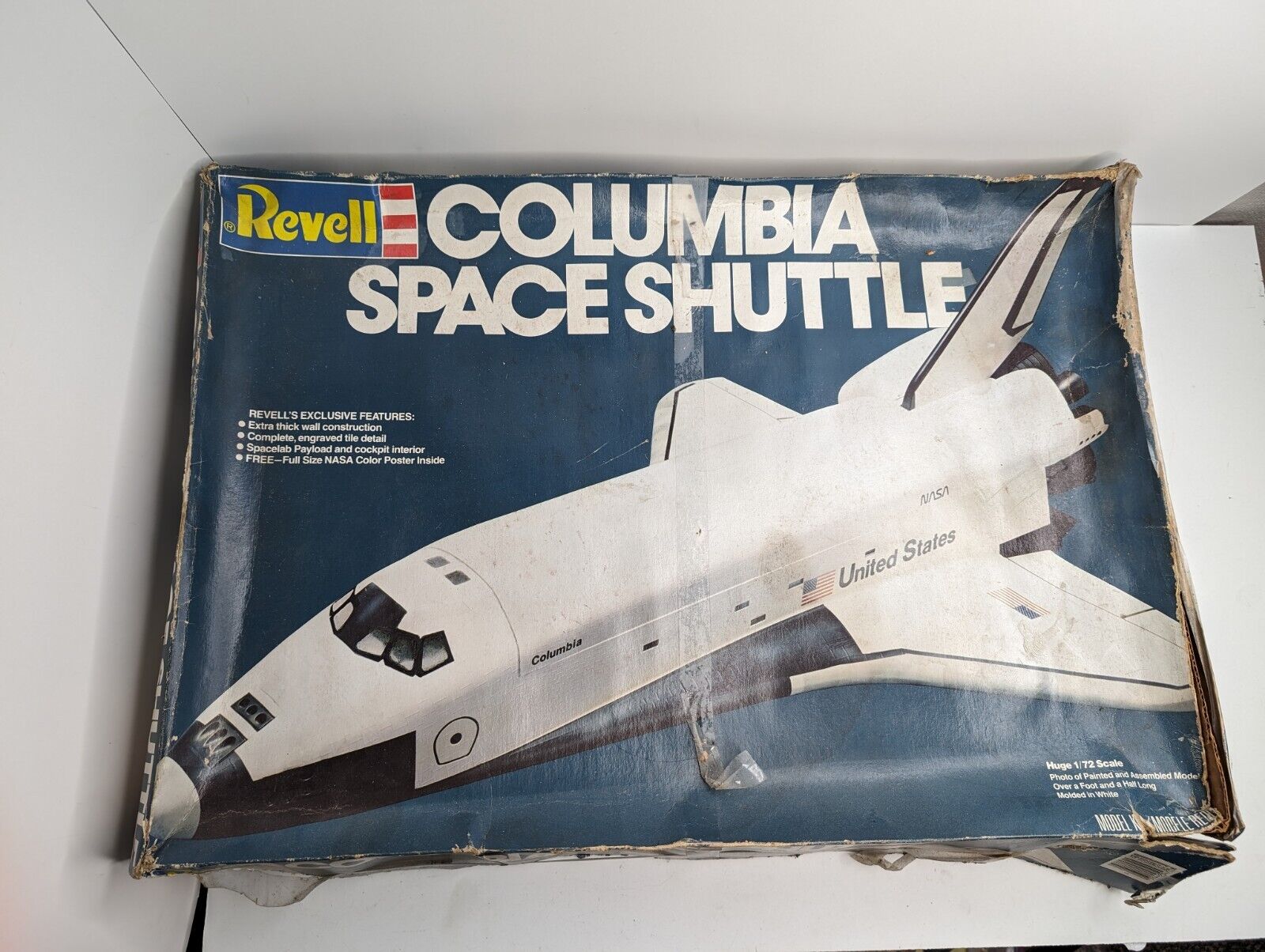 Vintage Revell Columbia Space Shuttle 4714 1/72 Model Kit 1980\'s