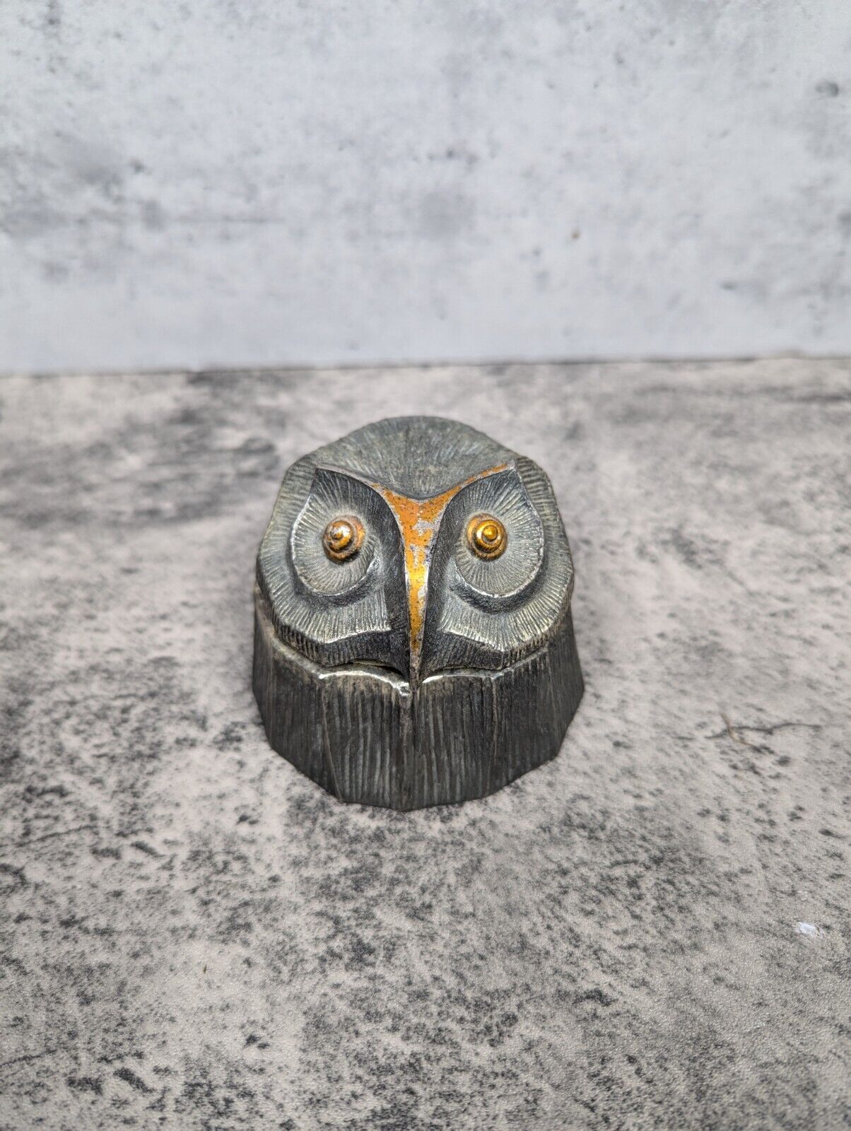 Vintage Lador Sankyo Metal Owl Jewelry Trinket Box Hinged Lid Music Box Japan