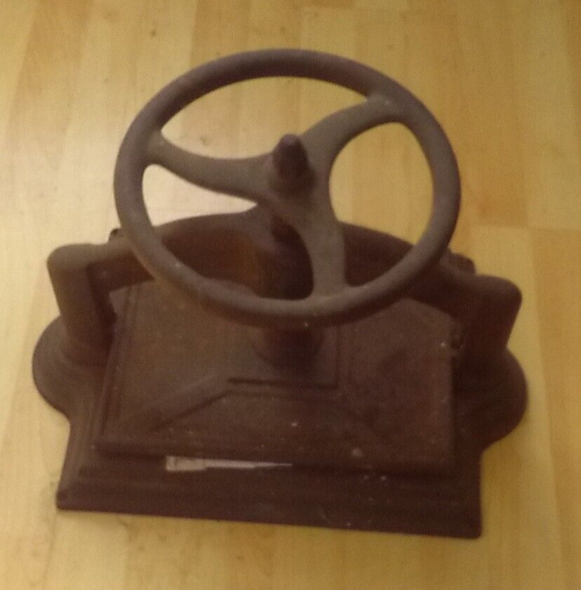 original antique cast iron bookbinder 10 x 12.5 unpainted