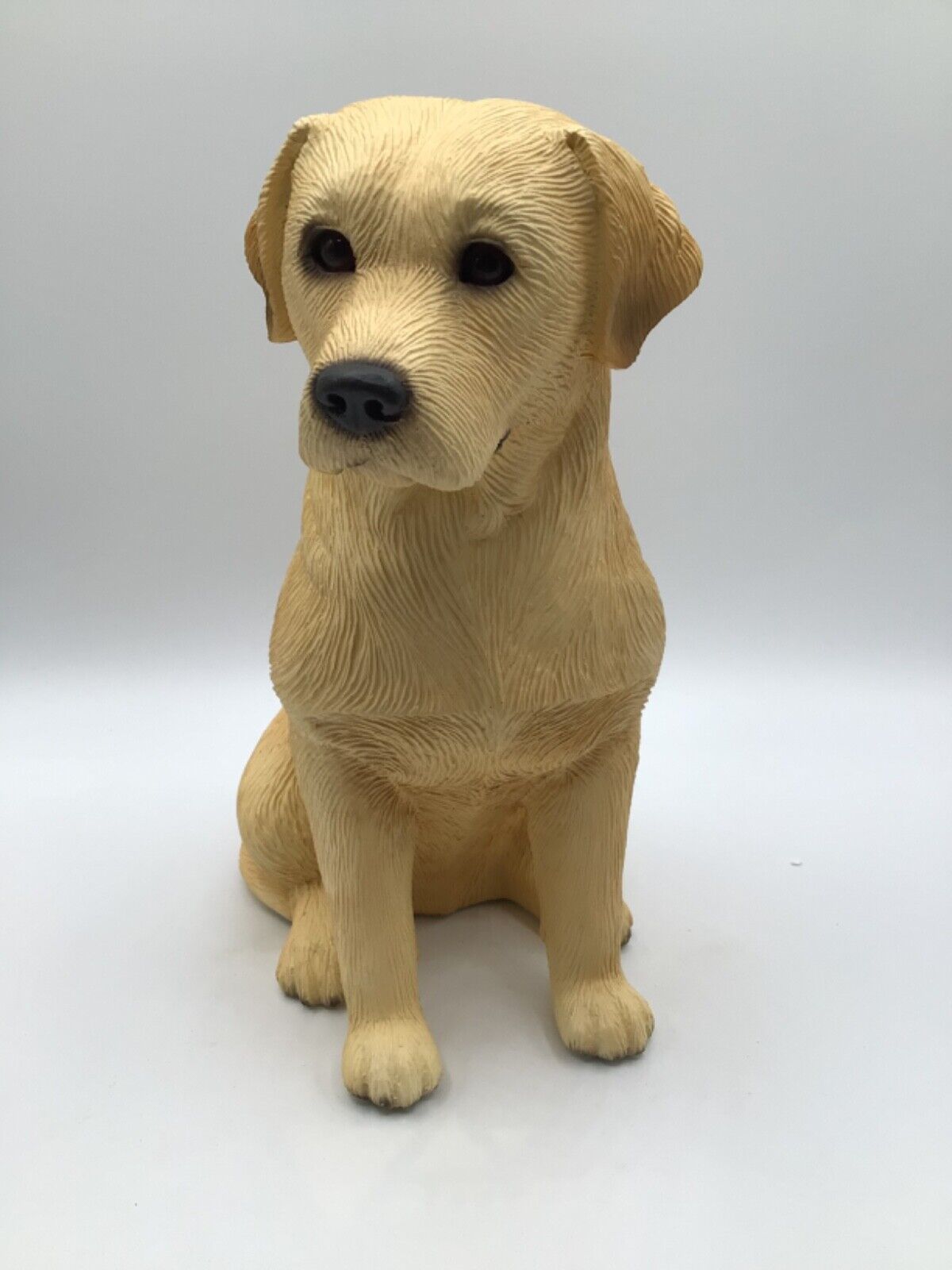 K-9 Kreations Dog Sculptue/ Figurine Labrador Retriever Blonde Buff Color 8.5”