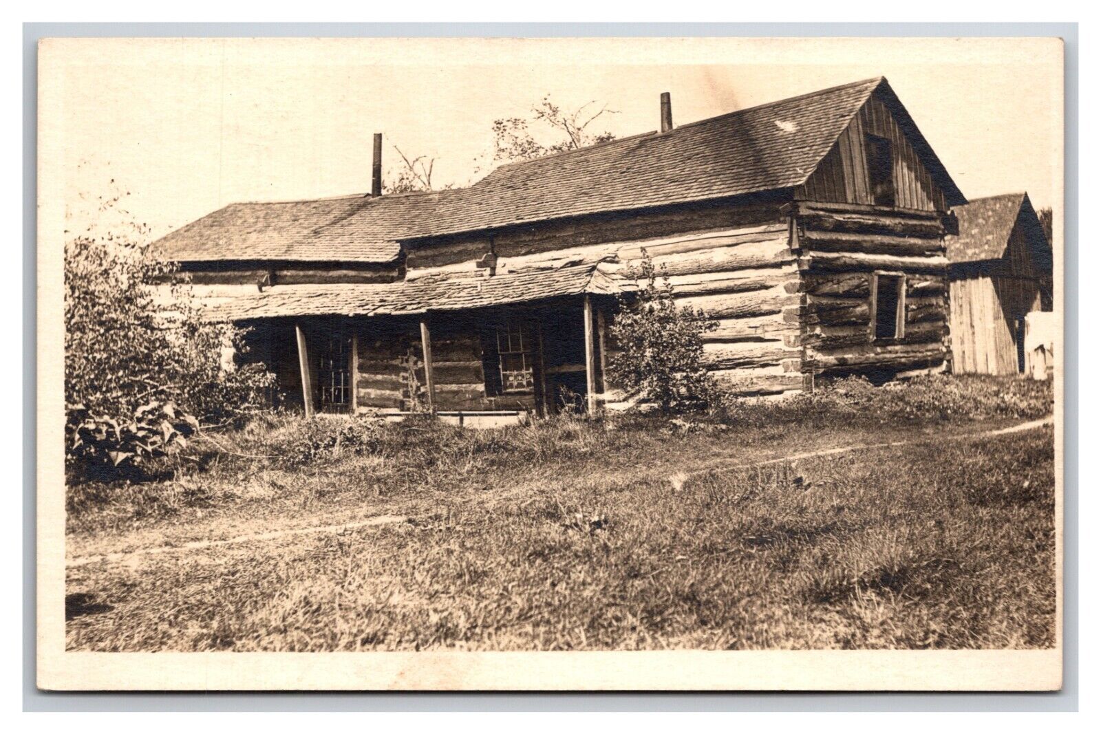 RPPC Rustic Log Cabin at Lakeview Michigan MI UNP Postcard Y15