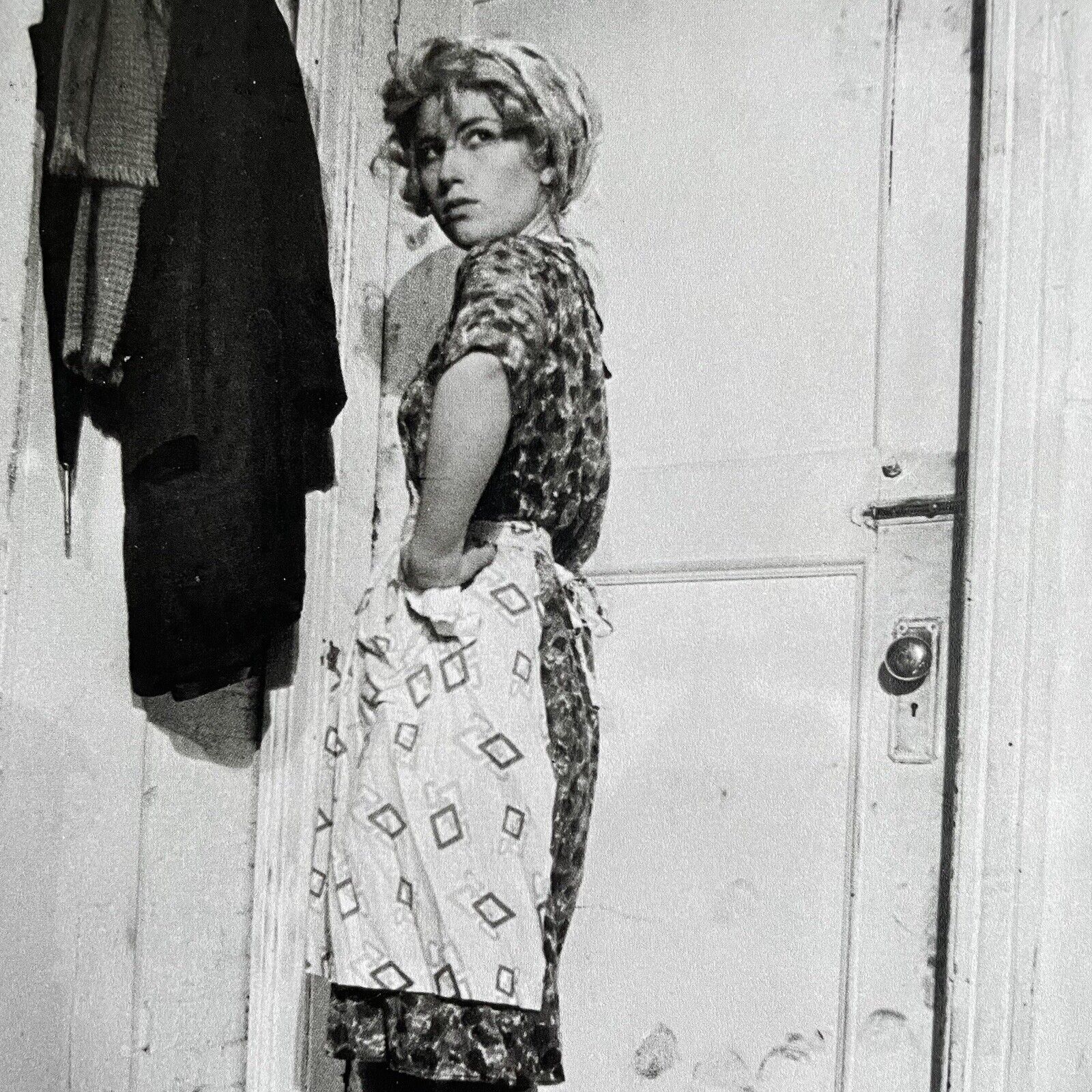 Cindy Sherman Photo 1979 Untitled Film Still #35 1980s Print Woman With Attitude