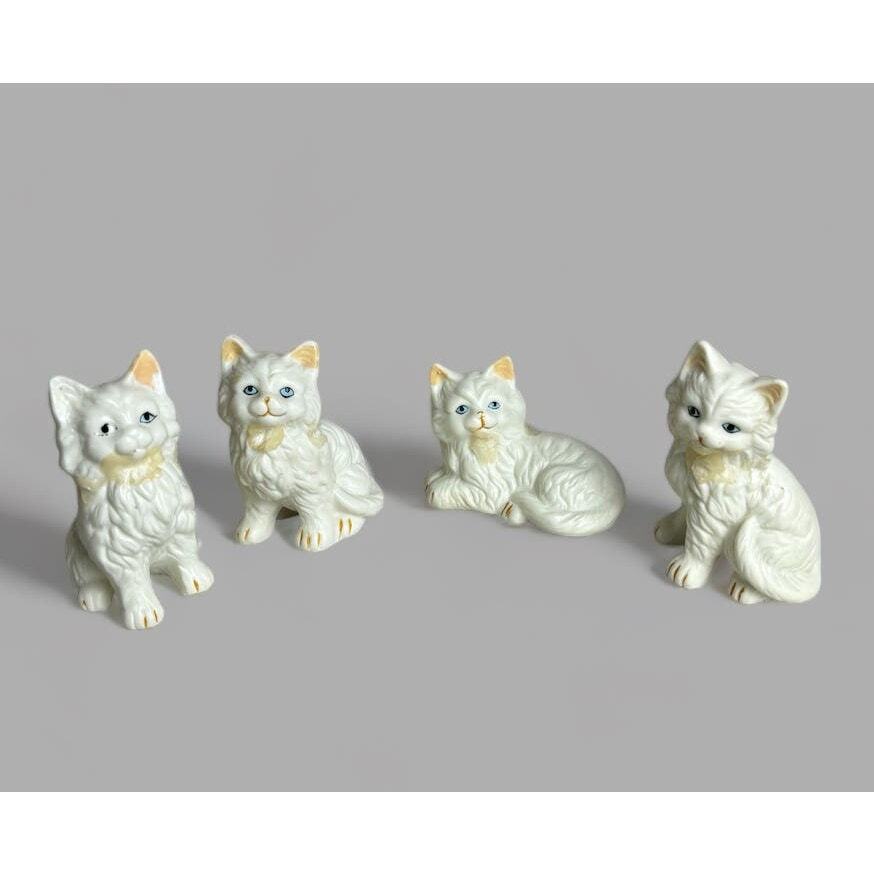Vintage 4 Cat Kittens Kitty Kitties Animal Family Collectible Ceramic Figurines 