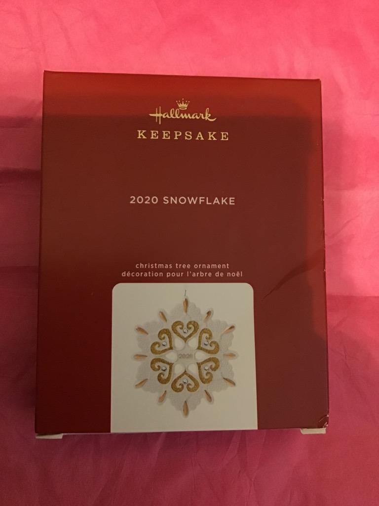 Hallmark Keepsake Ornament 2020 Snowflake porcelain white gold Christmas new