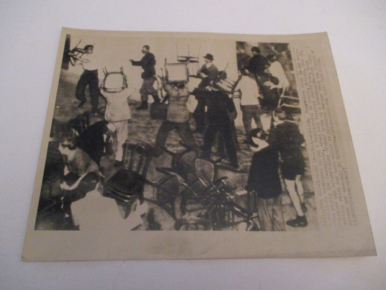 VINTAGE 1947 CHAIR WIELDING HUNGARIANS ORIGINAL BLACK & WHITE A.P. PHOTOGRAPH