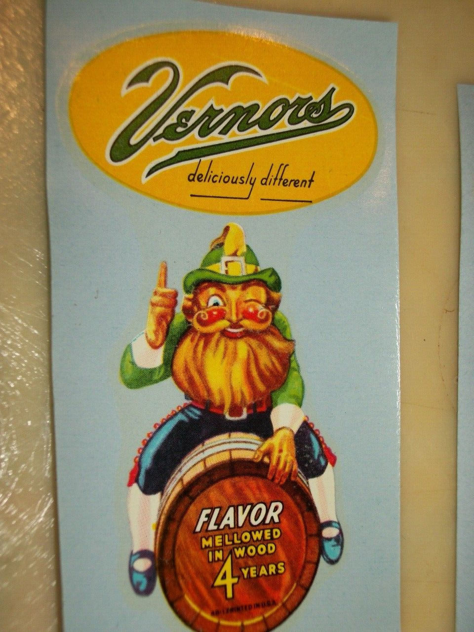 Vintage 50s 1960s VERNORS Ginger Ale Soda Detroit advertising water slide decal