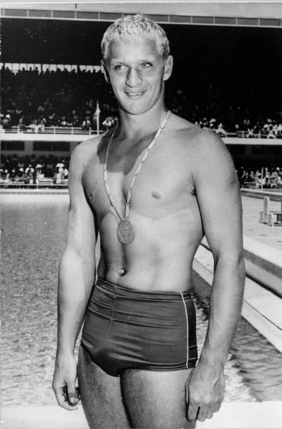 1962 British Diver Brian Phelps With His Gold Medal After Winning Old Photo