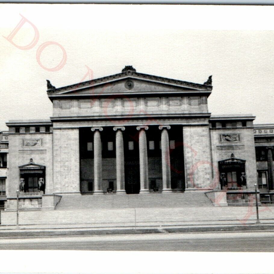 c1940s Chicago IL Field Science Museum Real Photo Front Entrance Roman Pillar C9