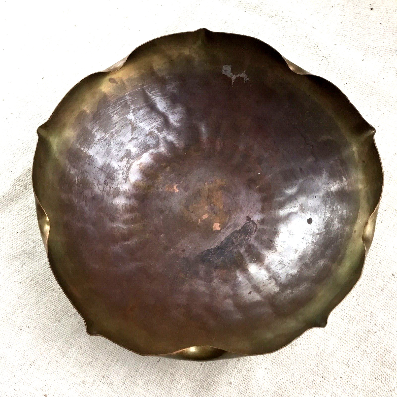 Large Copper Bowl Folded Edge - Decorative (K1)