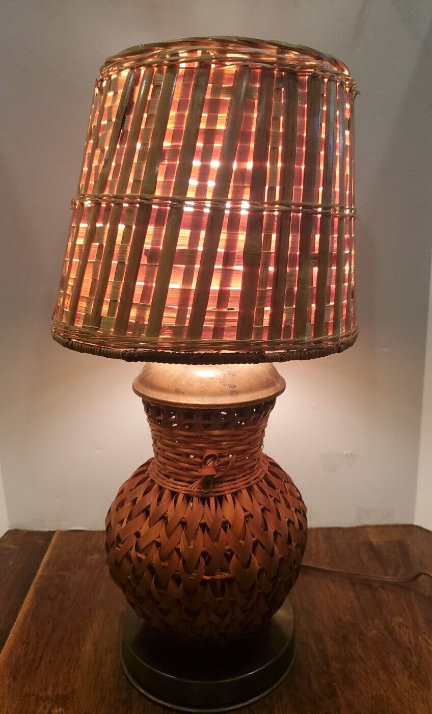 Vintage 1970s Rattan Wicker Table Lamp with Shade Brass Accents 20in  WORKS