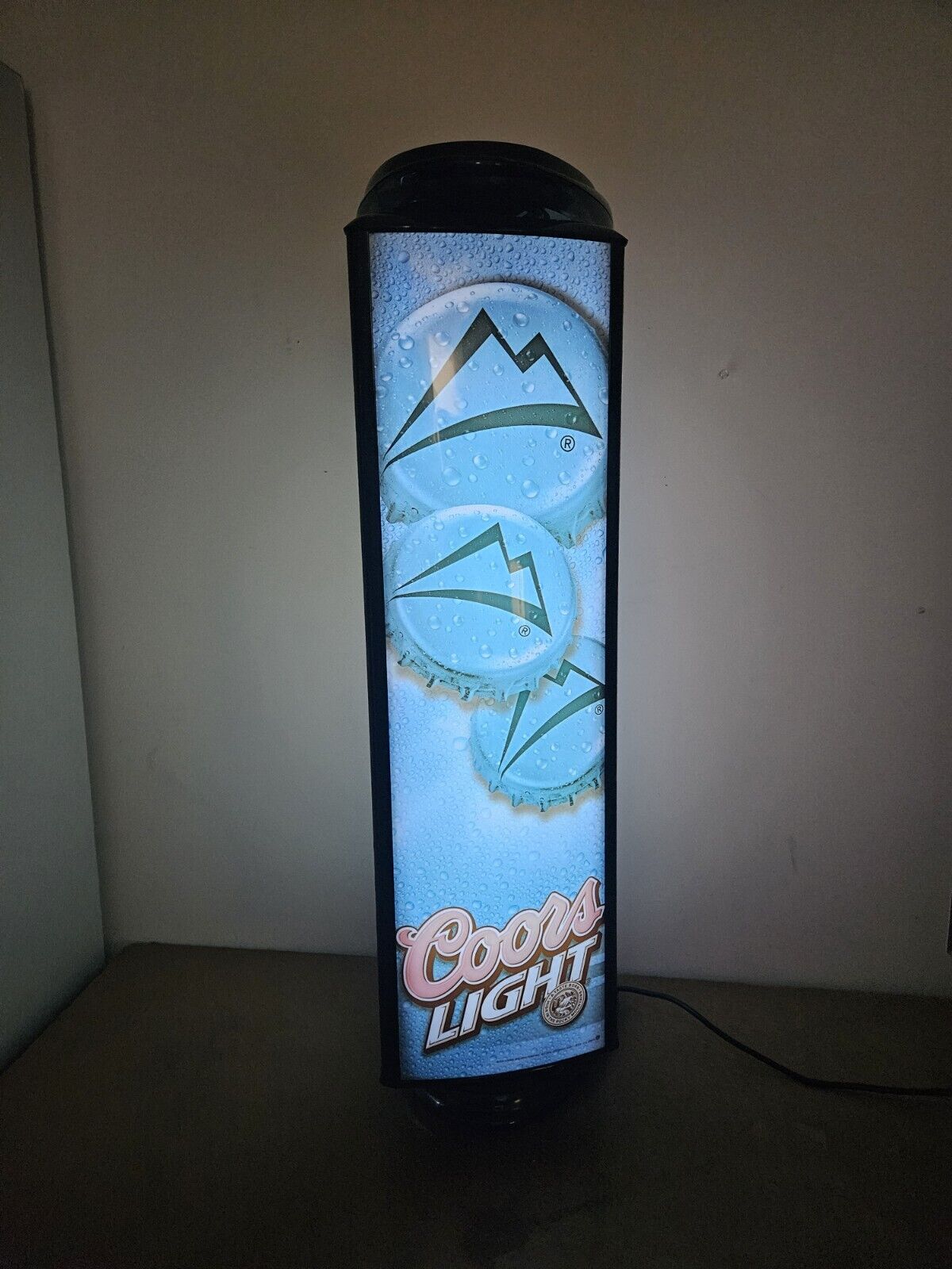 UNIQUE RARE COORS LIGHT ROTATING LIGHTED SIGN 3 SIDED FROM 2004-34.5\