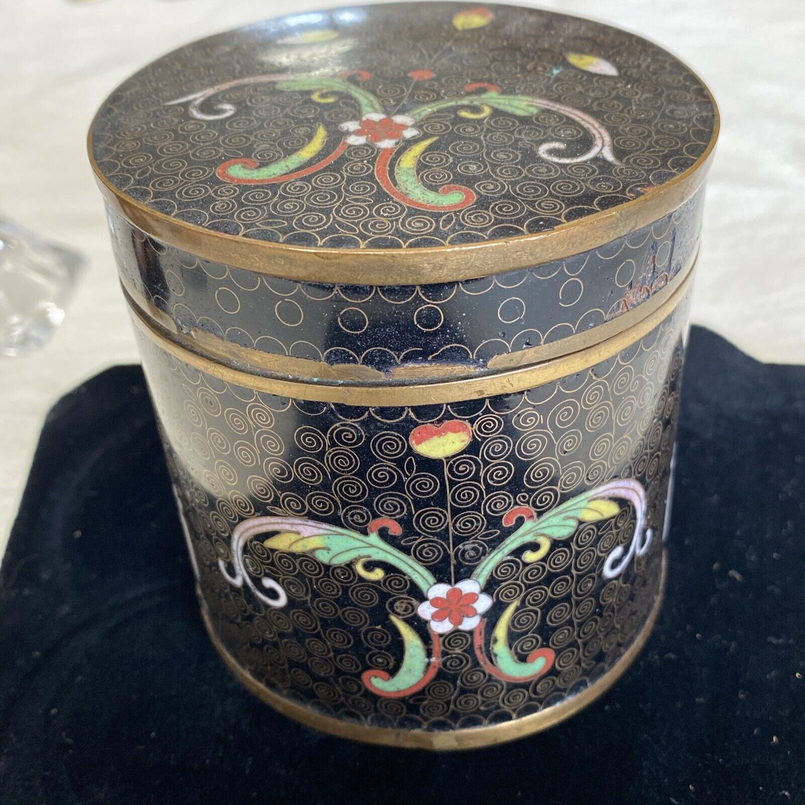Late 1800’s Chinese Cloisonne Enamel Metal Tea Caddy W Lid Apx 3.5 By 3.5