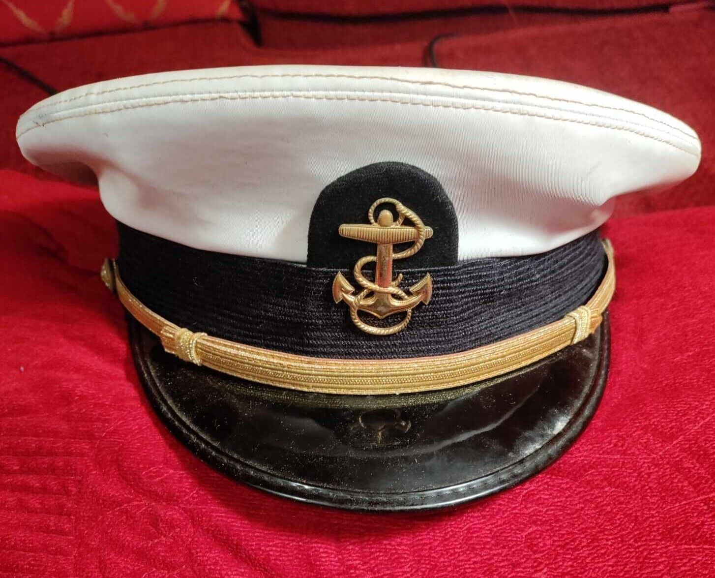 AUTHENTIC US NAVAL ACADEMY MIDSHIPMEN CAP and COVER.