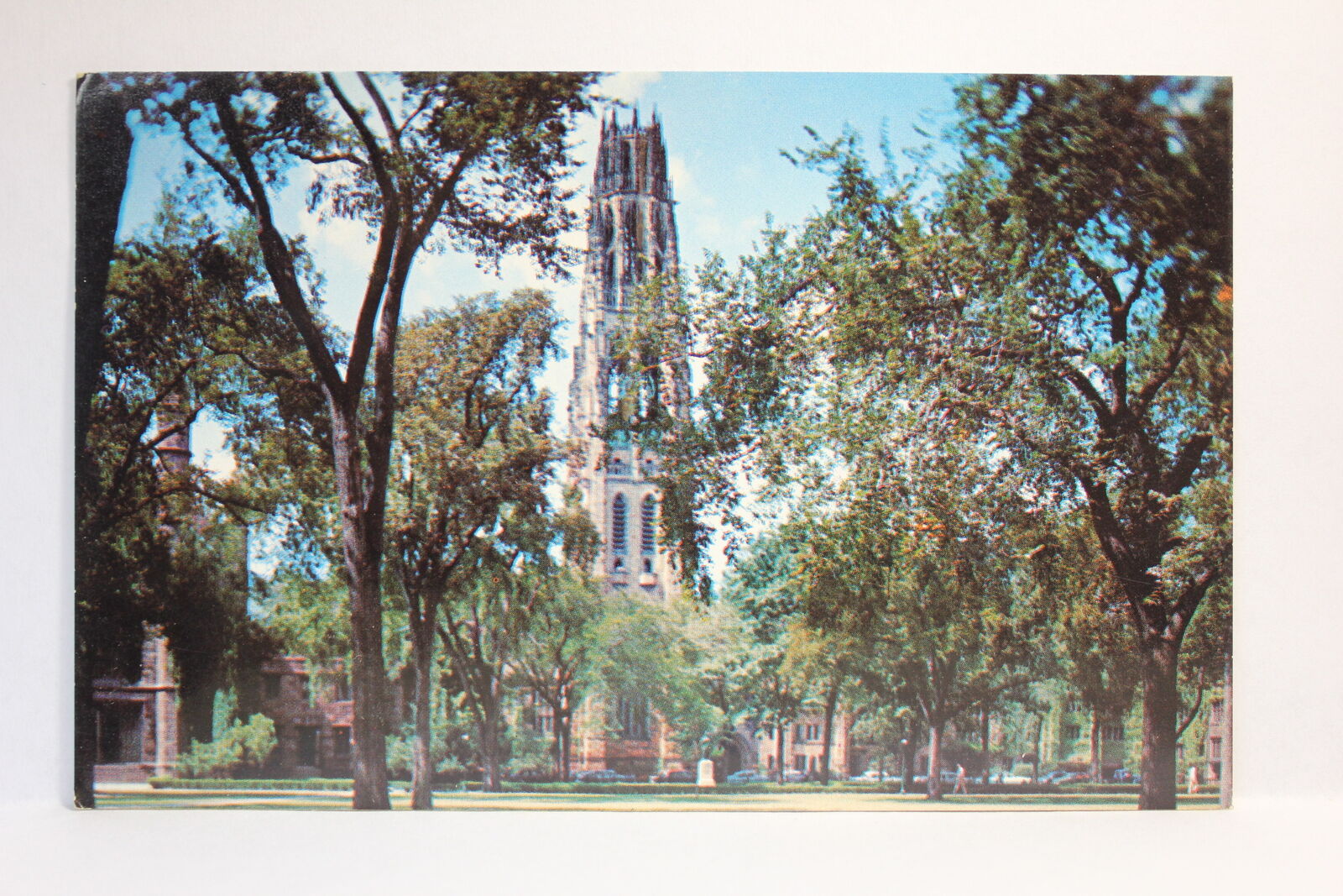 Postcard Harkness Memorial Tower Yale University Lusterchrome New Haven CT Y16