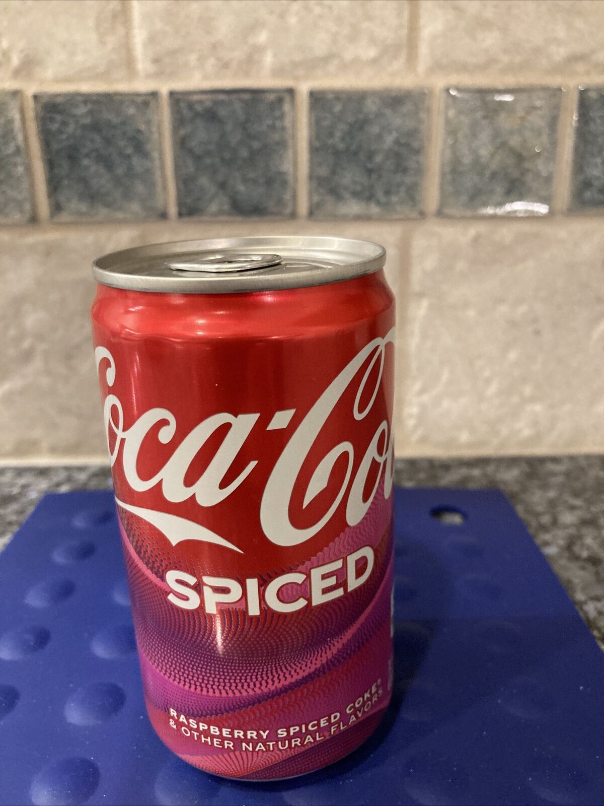 7.5oz  Coca Cola Spiced Soda Can