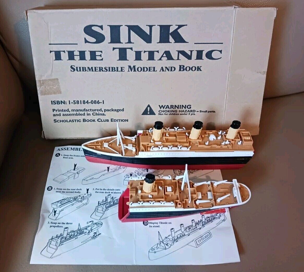 Sink The Titanic Submersible Model + Instructions + Box Scholastic book club