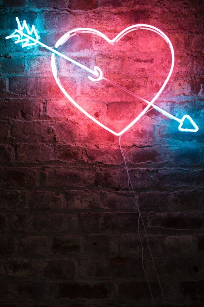 Cupid\'s Arrow Love Heart Wedding Neon Sign Light Lamp 20\