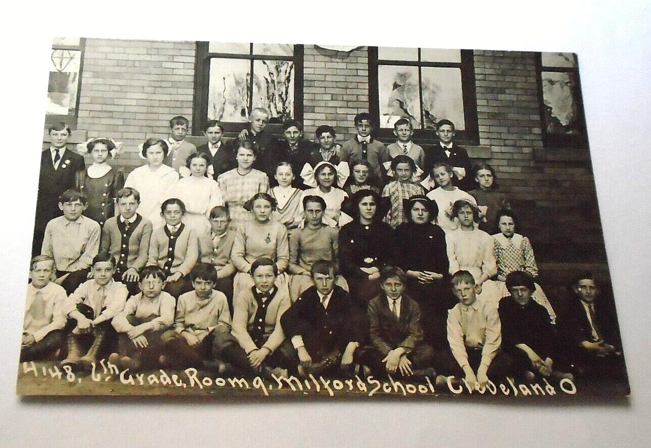 Antique RPPC 6th Grade - Room 9 - Class Photo -  Milford School Cleveland, O