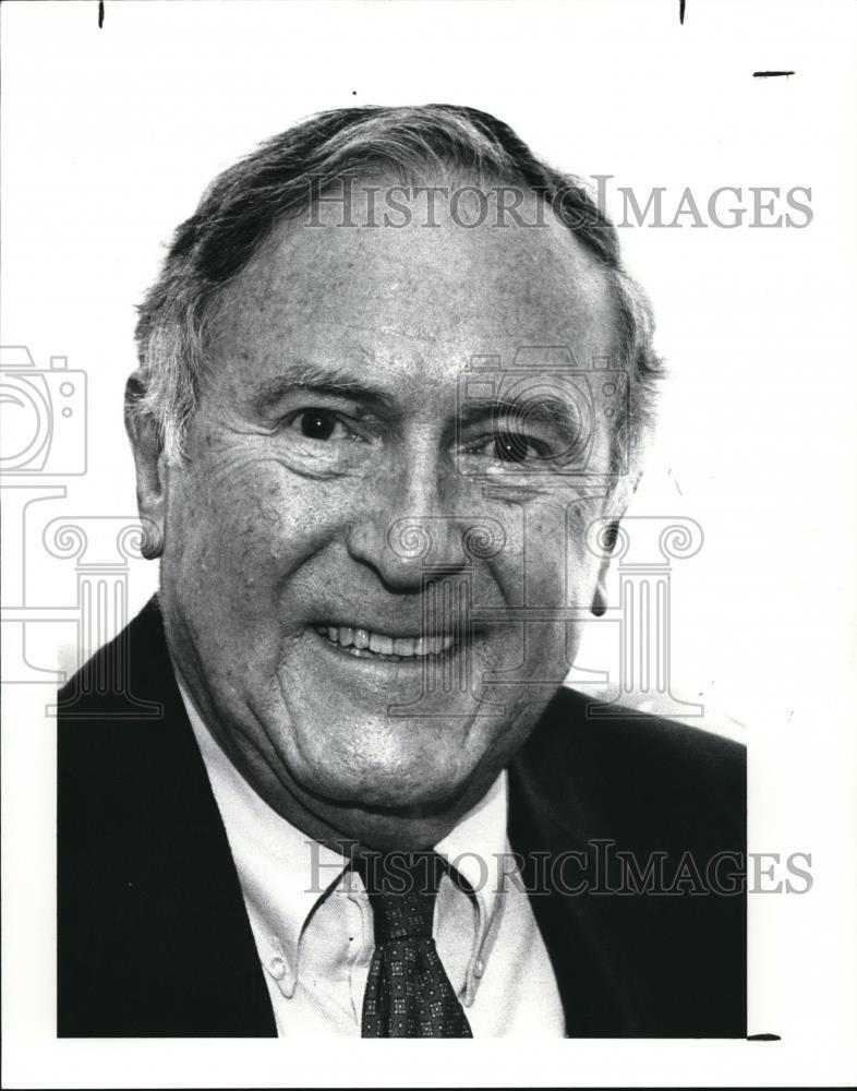1989 Press Photo C. Bruce Hardy, Winner of Bereas Grindstone Award - cva16045